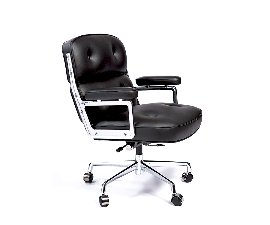 Eames ES 104